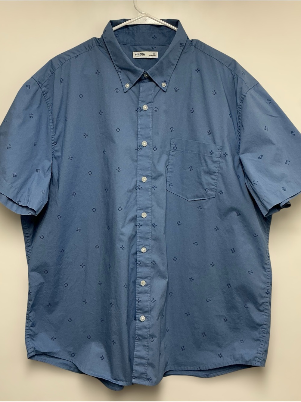 Sonoma Goods For Life Men's Blue Geometric Print Short Sleeve Button Down Shirt